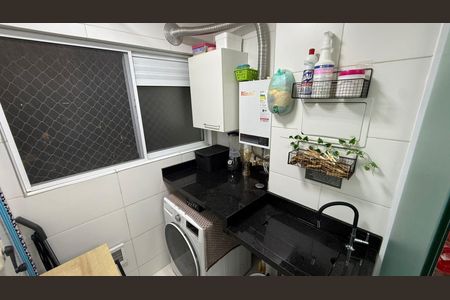 Apartamento à venda com 45m², 2 quartos e 1 vagaÁrea de Serviço