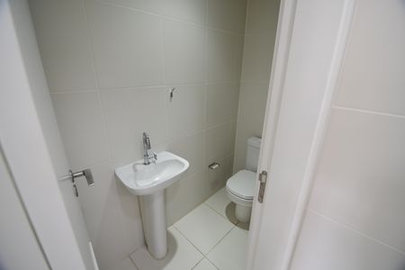 Apartamento para alugar com 188m², 3 quartos e 3 vagasBanheiro de serviço