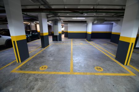 Apartamento para alugar com 188m², 3 quartos e 3 vagasGaragens