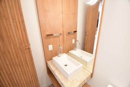 Apartamento para alugar com 188m², 3 quartos e 3 vagasLavabo
