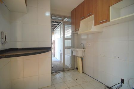 Apartamento para alugar com 64m², 2 quartos e 1 vagaCozinha