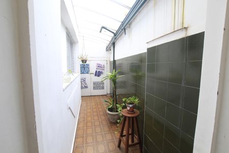 Hall de entrada de kitnet/studio para alugar com 1 quarto, 24m² em Cambuci, São Paulo