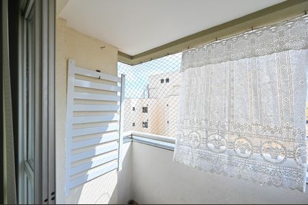 Apartamento para alugar com 73m², 3 quartos e 2 vagasVaranda