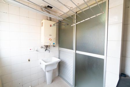 Área de Serviço de apartamento para alugar com 3 quartos, 73m² em Chácara Inglesa, São Paulo