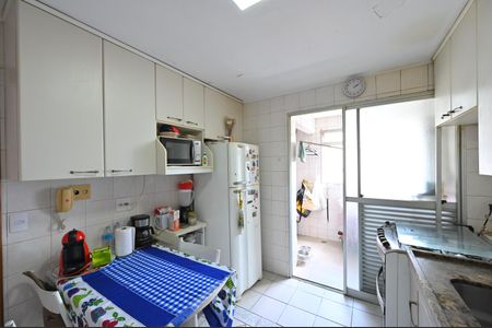 Apartamento para alugar com 73m², 3 quartos e 2 vagasCozinha