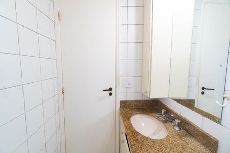 Apartamento para alugar com 73m², 3 quartos e 2 vagas Apartamento para alugar com 73m², 3 quartos e 2 vagasBanheiro da Suíte
