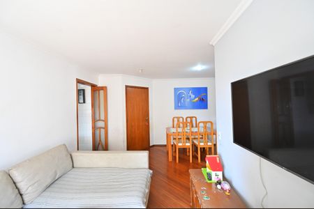 Apartamento para alugar com 73m², 3 quartos e 2 vagasSala