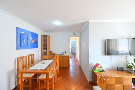 Apartamento para alugar com 73m², 3 quartos e 2 vagasSala