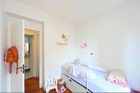 Apartamento para alugar com 73m², 3 quartos e 2 vagasQuarto 2