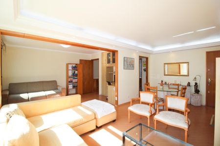 Sala de apartamento à venda com 3 quartos, 105m² em Indianópolis, São Paulo