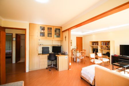 Apartamento para alugar com 105m², 3 quartos e 1 vaga Apartamento para alugar com 105m², 3 quartos e 1 vagaSala/ Quarto Reversível