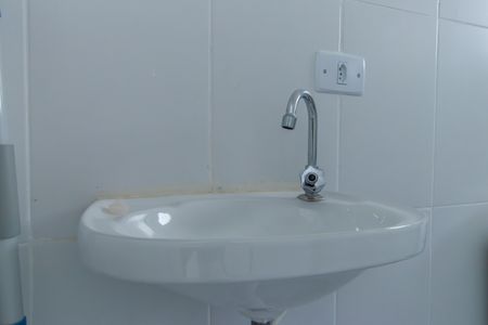 Casa de condomínio para alugar com 80m², 2 quartos e 1 vagaBanheiro Social