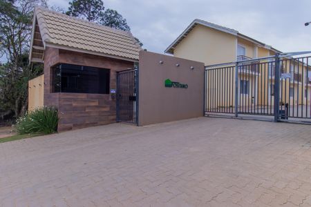 Casa de condomínio para alugar com 80m², 2 quartos e 1 vagaFachada do condomínio