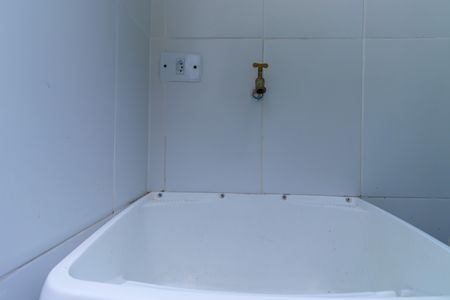 Casa de condomínio para alugar com 80m², 2 quartos e 1 vagaÁrea de Serviço