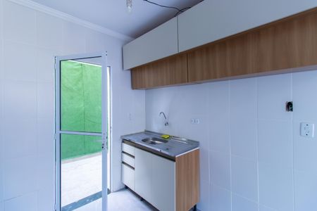 Casa de condomínio para alugar com 80m², 2 quartos e 1 vagaCozinha - Armários