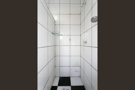 Casa para alugar com 90m², 3 quartos e 2 vagasBanheiro social