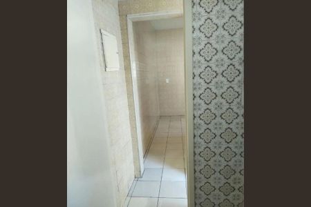 Corredor de casa para alugar com 1 quarto, 45m² em Jardim Flor da Montanha, Guarulhos