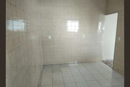 Casa para alugar com 45m², 1 quarto e sem vagaQuarto