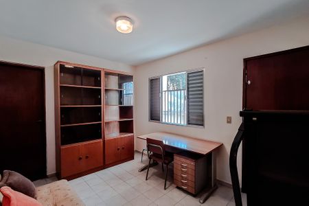 Casa à venda com 197m², 4 quartos e 4 vagasQuarto 1 - Suíte