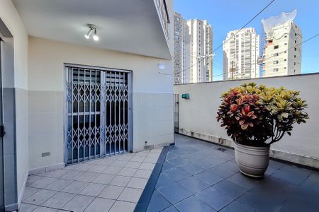 Casa à venda com 197m², 4 quartos e 4 vagasÁrea externa
