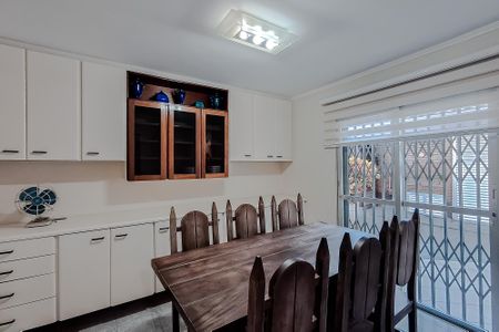 Casa à venda com 197m², 4 quartos e 4 vagasSala de Jantar