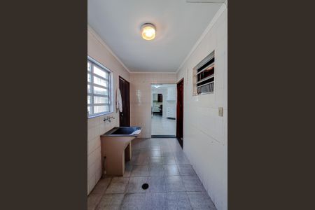 Casa à venda com 197m², 4 quartos e 4 vagasÁrea de Serviço