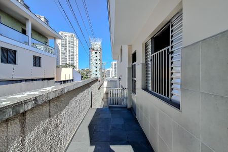 Casa à venda com 197m², 4 quartos e 4 vagasÁrea externa