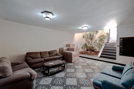 Sala de casa para alugar com 4 quartos, 197m² em Vila São José, São Paulo