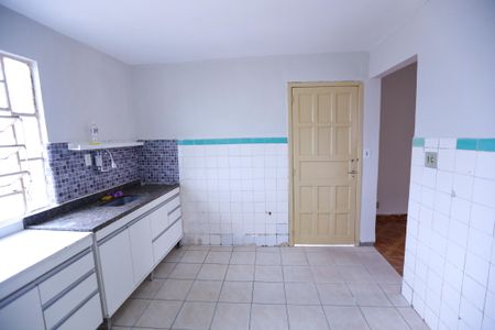 Casa para alugar com 100m², 3 quartos e sem vagaCozinha