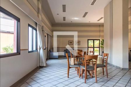 Apartamento à venda com 95m², 3 quartos e 2 vagas Apartamento à venda com 95m², 3 quartos e 2 vagasÁrea comum - Salão de festas