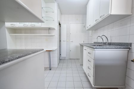 Apartamento à venda com 95m², 3 quartos e 2 vagas Apartamento à venda com 95m², 3 quartos e 2 vagasCozinha