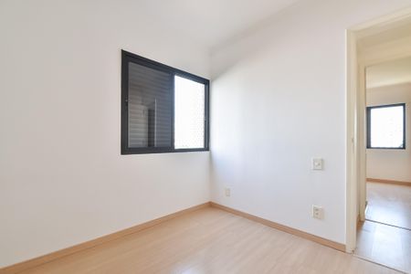 Apartamento à venda com 95m², 3 quartos e 2 vagas Apartamento à venda com 95m², 3 quartos e 2 vagasQuarto 2