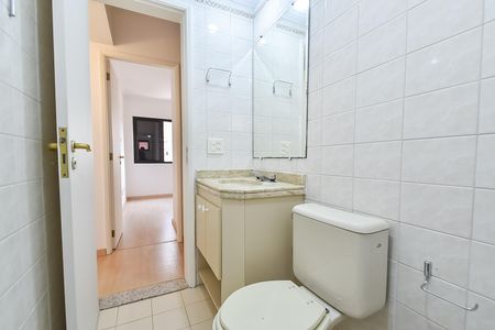 Apartamento à venda com 95m², 3 quartos e 2 vagas Apartamento à venda com 95m², 3 quartos e 2 vagasBanheiro