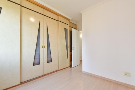 Apartamento à venda com 95m², 3 quartos e 2 vagas Apartamento à venda com 95m², 3 quartos e 2 vagasSuíte