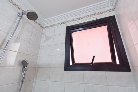 Apartamento à venda com 95m², 3 quartos e 2 vagas Apartamento à venda com 95m², 3 quartos e 2 vagasBanheiro