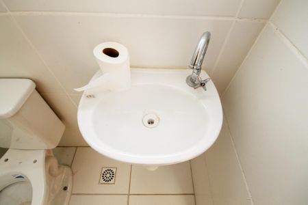 Casa de condomínio para alugar com 47m², 2 quartos e 1 vagaBanheiro