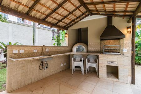 Casa de condomínio à venda com 450m², 4 quartos e 4 vagasÁrea Externa