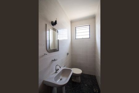 Casa para alugar com 250m², 3 quartos e 2 vagasBanheiro da Suíte 3