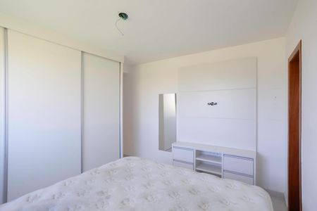 Casa à venda com 120m², 2 quartos e 2 vagasSuíte 