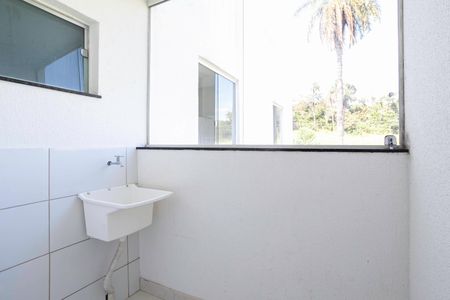 Casa à venda com 120m², 2 quartos e 2 vagasÁrea de serviço 