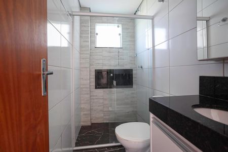 Casa à venda com 120m², 2 quartos e 2 vagasBanheiro social 