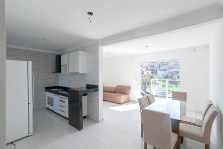 Sala de casa à venda com 2 quartos, 120m² em Nacional, Contagem