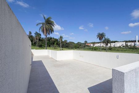 Casa à venda com 120m², 2 quartos e 2 vagasTerraço