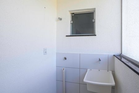 Casa à venda com 120m², 2 quartos e 2 vagasÁrea de serviço 