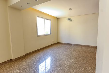 Sala de apartamento para alugar com 3 quartos, 185m² em Buritis, Belo Horizonte