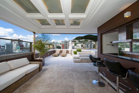 Apartamento à venda com 366m², 3 quartos e 3 vagasCOBERTURA