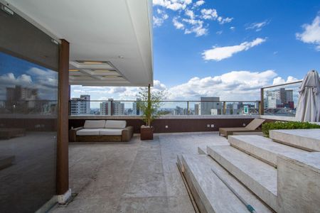 Apartamento à venda com 366m², 3 quartos e 3 vagasCOBERTURA