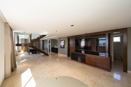 Apartamento à venda com 366m², 3 quartos e 3 vagasSALA