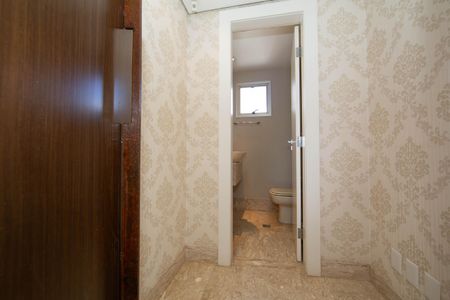 Apartamento à venda com 366m², 3 quartos e 3 vagasBANHEIRO1