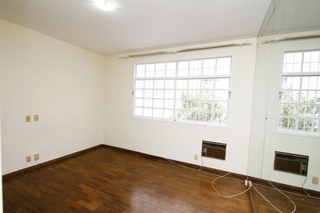 Apartamento para alugar com 200m², 3 quartos e 2 vagasQuarto 3 - Suíte